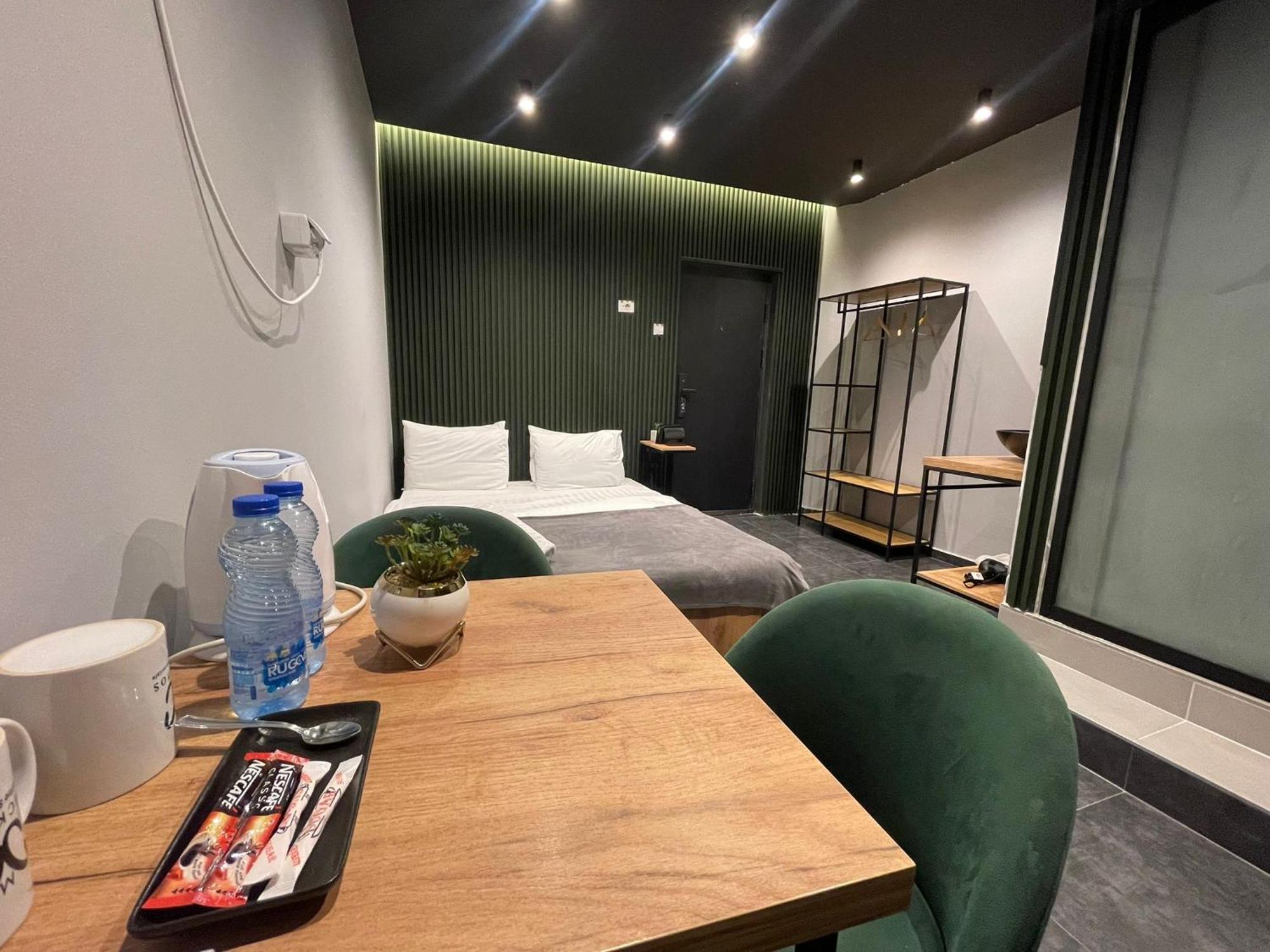 M - Square Private Rooms Skopje Pokój zdjęcie