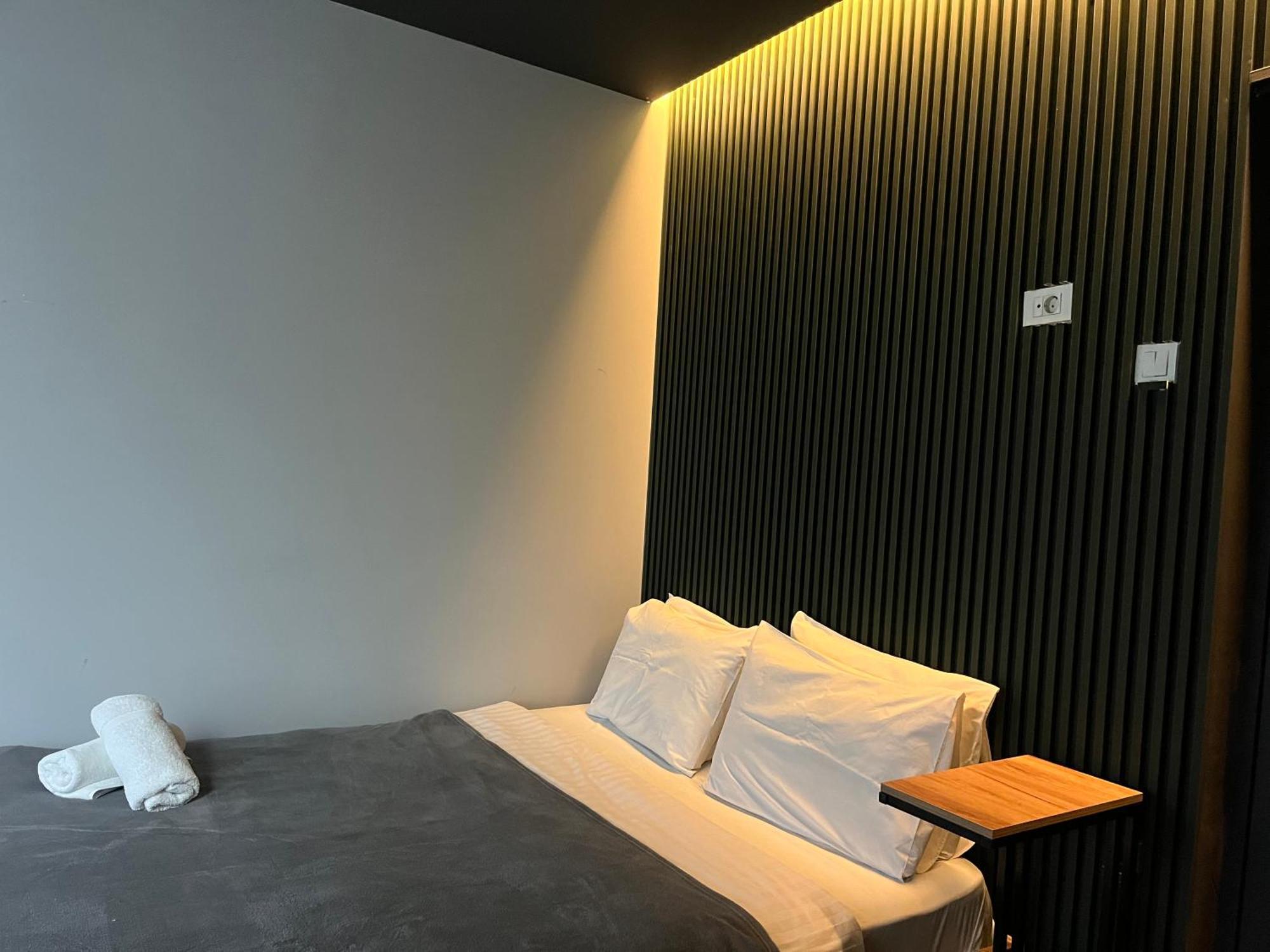 M - Square Private Rooms Skopje Pokój zdjęcie